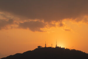 夕焼けの稲佐山